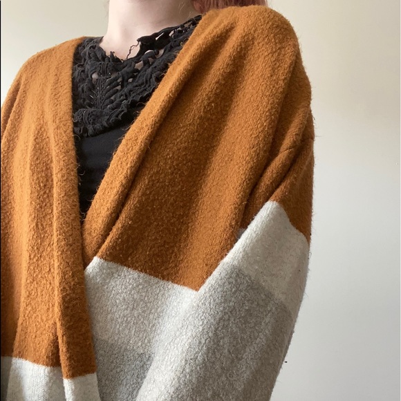 Colorblock neutral and slouchy cardigan - Picture 5 of 7